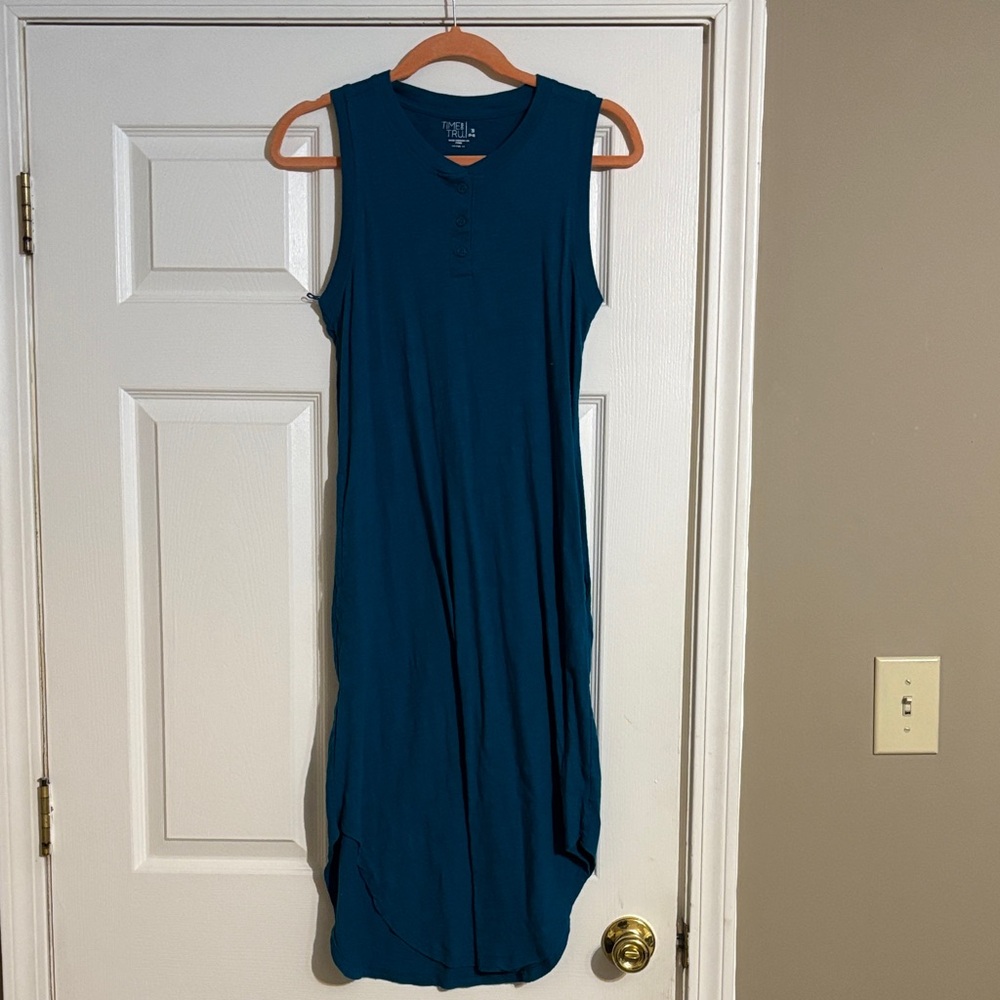 Time and Tru Teal Midi Dress